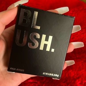 Kylie, Jenner press, blush powder. Kitten baby.